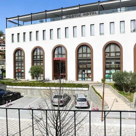 Centre Pensión *